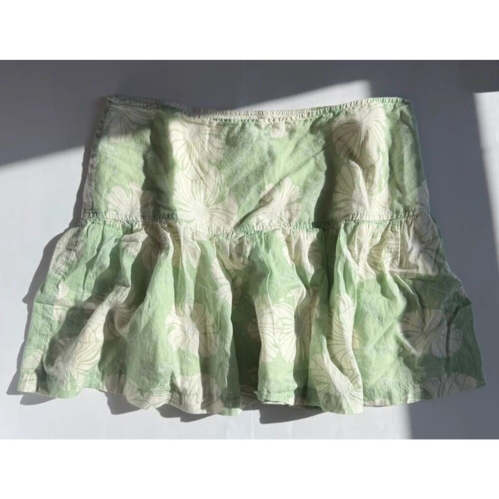 Y2K American Eagle Green Floral Mini Skirt Size 2